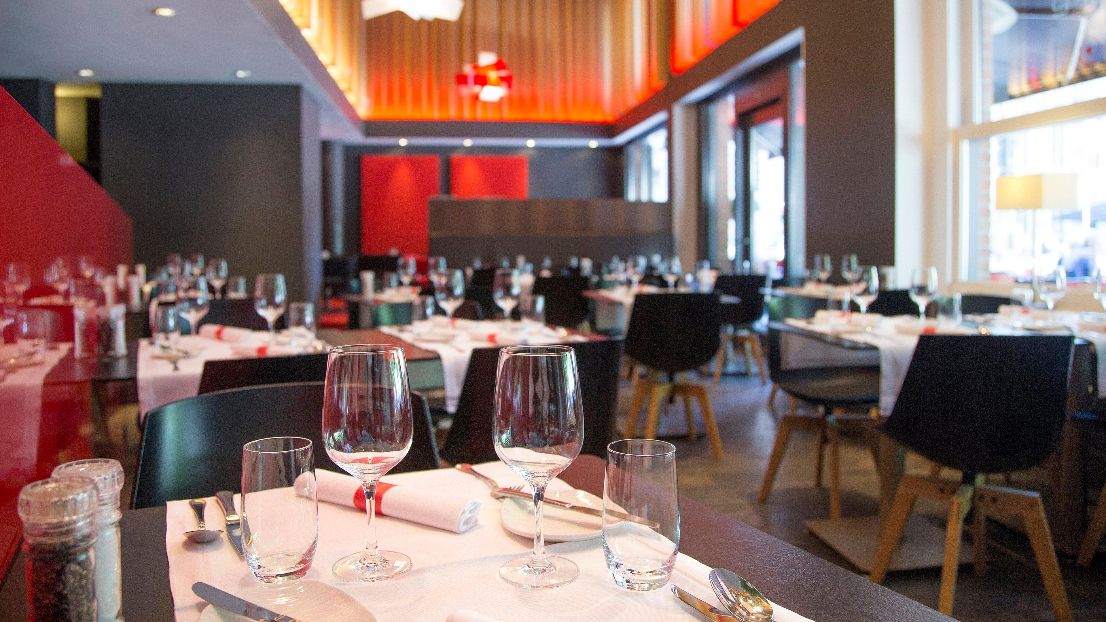 Crowne Plaza Hotel Brugge By Ihg Екстериор снимка