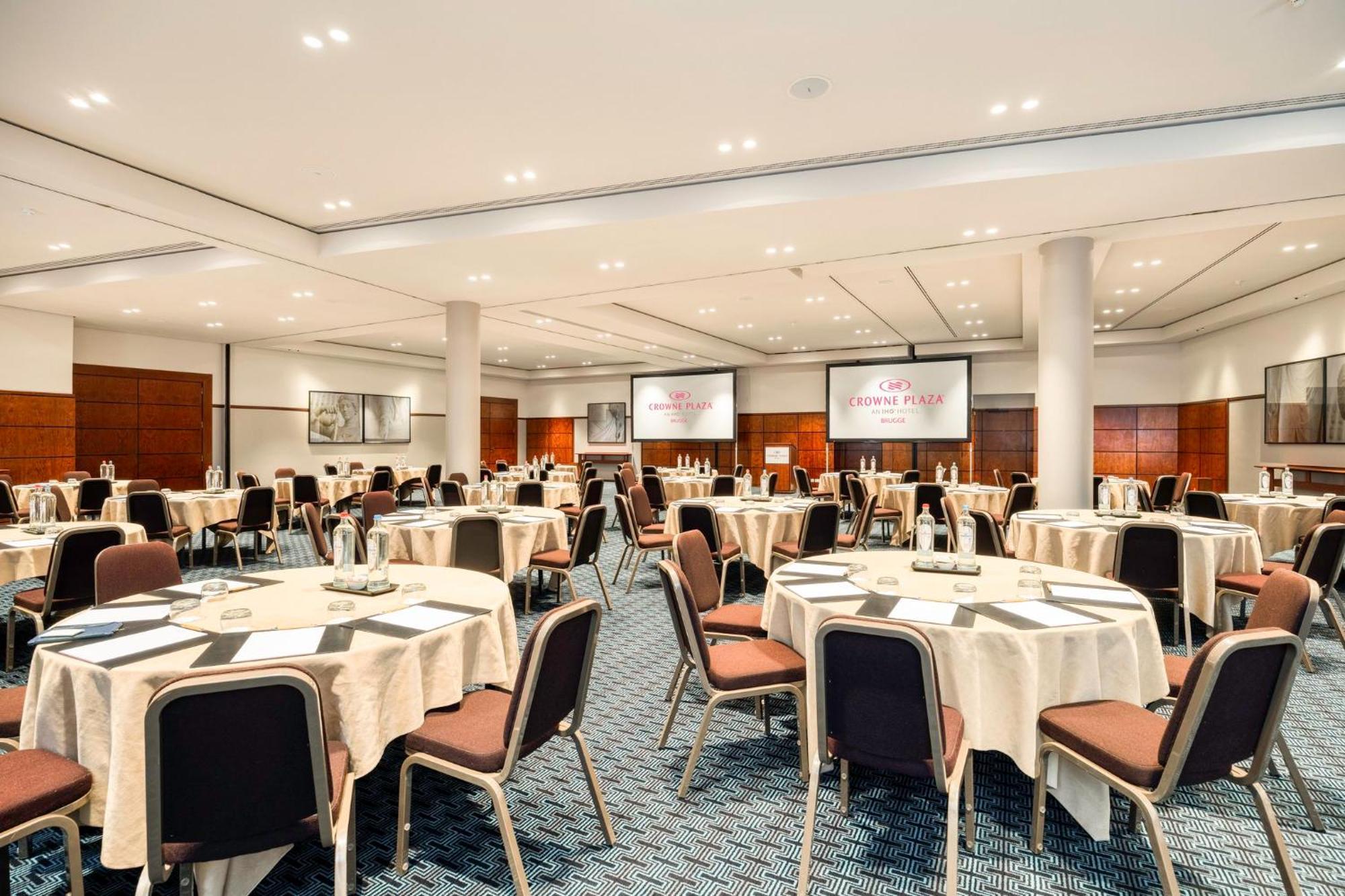 Crowne Plaza Hotel Brugge By Ihg Екстериор снимка
